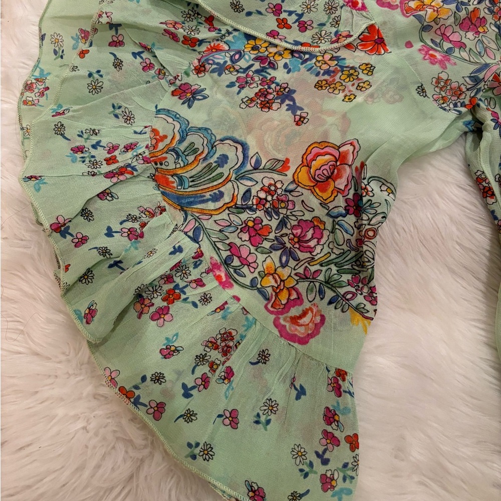 Bila Flowy and Flowery and Sequined Top - Picture 6 of 7